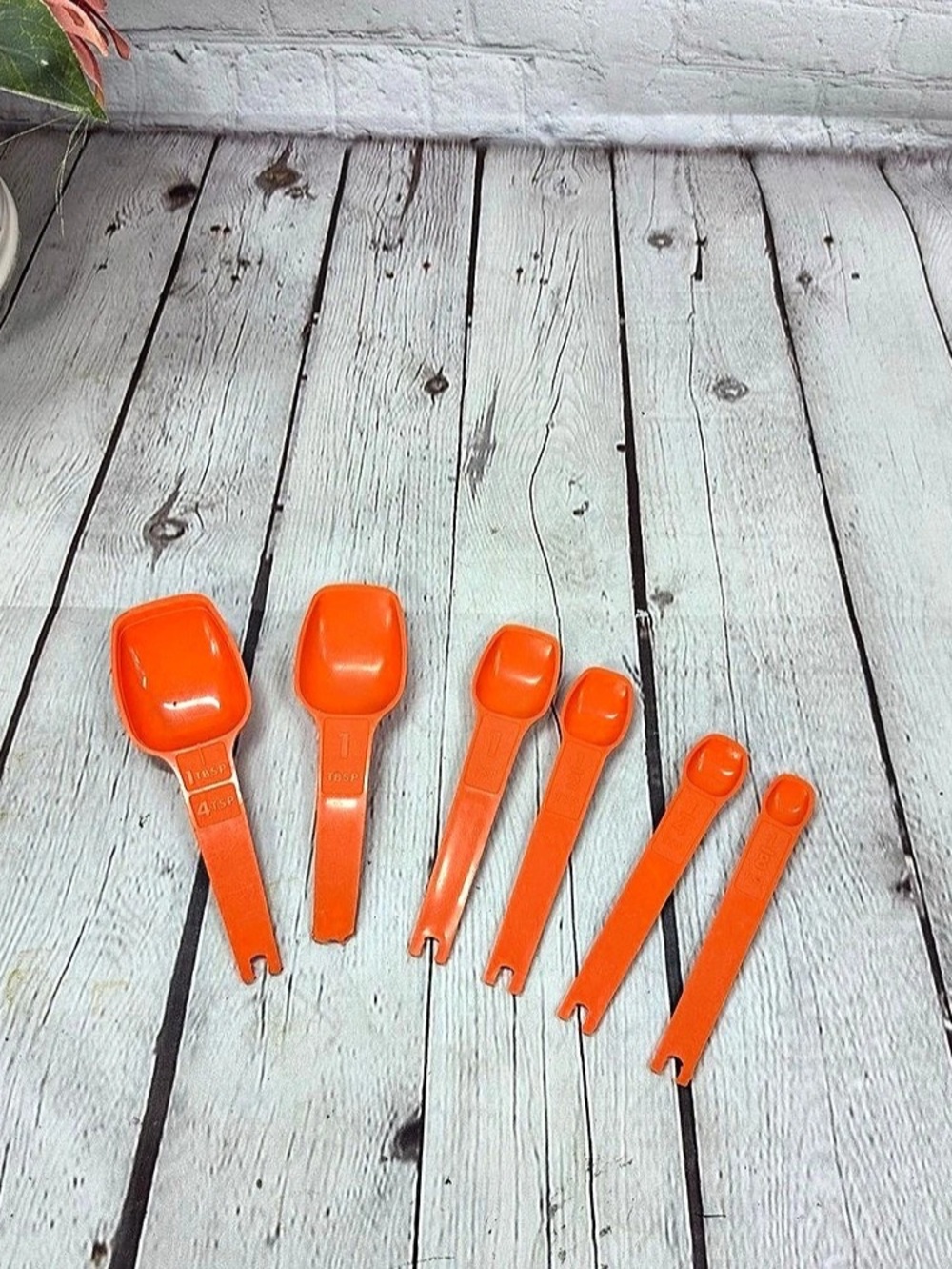 Tupperware Vintage Tupperware Measuring Spoons Vintage Measuring Spoons Orange